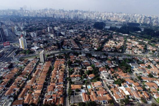 Vista aérea do bairro de Pinheiros, em São Paulo
