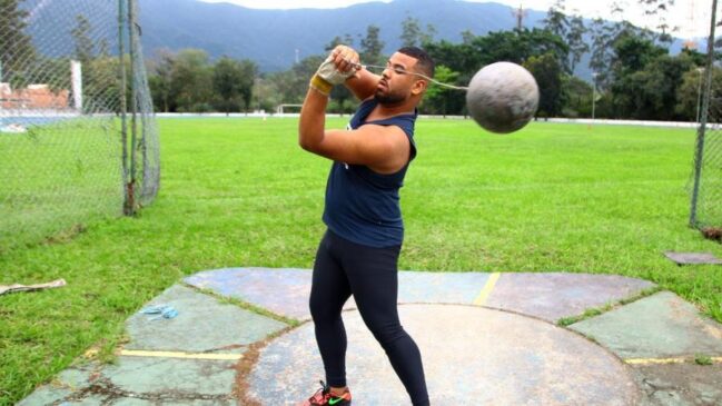 Luiz Guilherme treina no Roberto Dick, o tradicional Poliesportivo de Cubatão