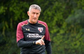 Edgardo 'Patón' Bauza, no comando do São Paulo, semifinalista da Libertadores em 2016