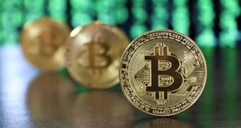 A má notícia: os valores pagos são irrisórios. E, muitas vezes, eles nem são pagos em moeda brasileira, mas em criptomoedas