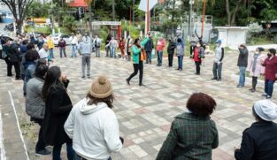 Celebração do Dia Nacional da Luta Antimanicomial promovida pela Prefeitura de Taboão da Serra, através da Secretaria Municipal de Saúde, na Praça Nicola Vivilechio