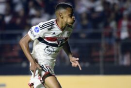 Tricolor vence com gol do garoto Caio Matheus