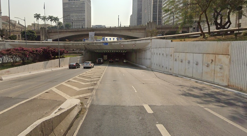 A Companhia de Engenharia de Tráfego (CET) vai monitorar o trânsito nas imediações do Túnel São João Paulo II