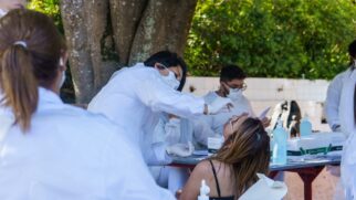 Unidades Básicas de Saúde de Taboão da Serra farão testes rápidos da Covid-19 em pacientes com sintomas gripais.