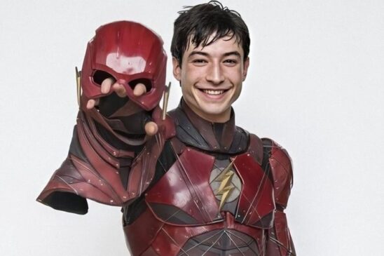 O ator Ezra Miller foi preso algumas vezes no Havaí este ano, acusado de agressão.