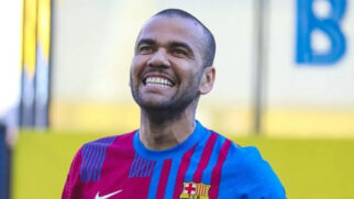 Daniel Alves aguarda apenas detalhes de documentação para fazer parte do elenco de clube português