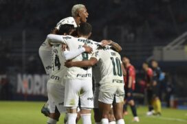 Palmeiras abre boa vantagem no jogo de ida
