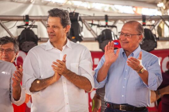 Haddad e Alckmin durante evento em Andradina