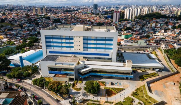 Nesta segunda (13), foram abertos 50 novos leitos voltados para o atendimento de doenças respiratórias no Hospital Municipal da Brasilândia