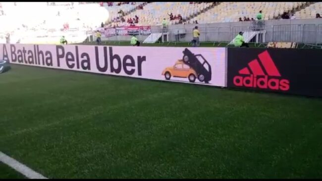 Propaganda sobre a série da Uber foi exibida no estádio do Maracanã