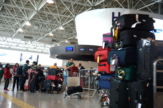 Google Flights ajuda consumidores a economizarem com passagens