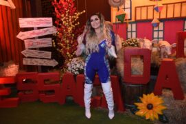 Deolane Bezerra