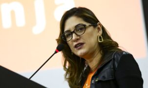 A ministra da Mulher, Família e Direitos Humanos, Cristiane Britto, visitou hoje (21) a Delegacia Especializada no Atendimento à Mulher (Deam) de São João de Meriti e o Hospital da Mulher Heloneida Studart