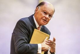 Bispo Edir Macedo, dono da RecordTV e Fundador da Igreja Universal