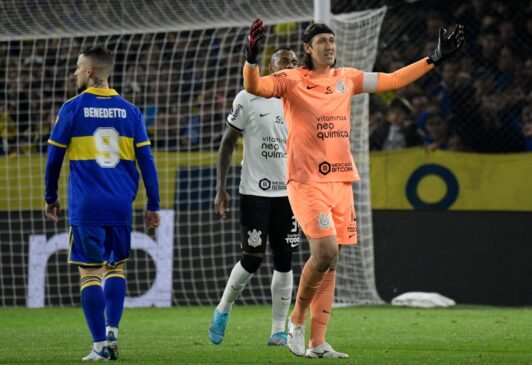 Corinthians elimina o Boca Jrs nos pênaltis e passa para as quartas