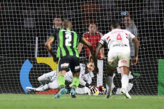São Paulo vence no primeiro jogo das quartas da Copa do Brasil