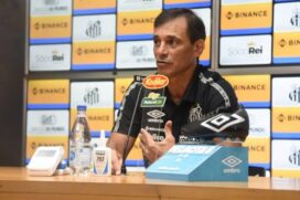 Fabián Bustos é demitido do Santos