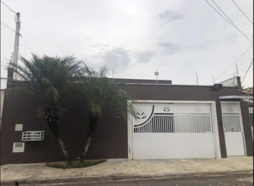 Em Americana (SP), uma casa com 260 m² está à venda a partir de R$ 245,8 mil