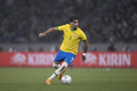 O meia brasileiro Lucas Paquetá, atualmente no West Ham, da Inglaterra, está sendo investigado por possíveis violações de apostas esportivas