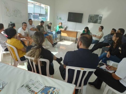 Prefeitura discute transporte e segurança com moradores do Horizonte Azul