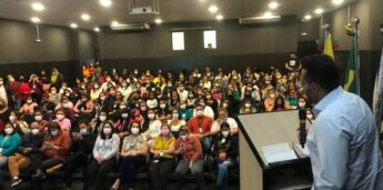 Prefeitura de Embu das Artes entregou tablets aos 128 agentes comunitários de saúde (ACS)