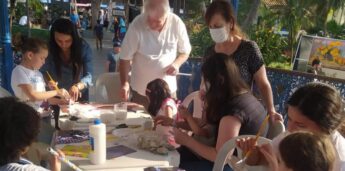 Projeto BrincArte é realizado em Embu das Artes, na Grande São Paulo
