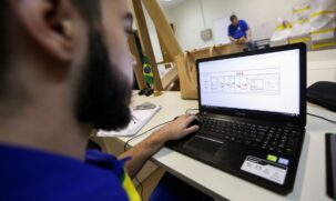 Os cursos têm 160 horas de duração cada