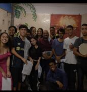 Espetáculo "O que pensam dos jovens" feito por alunos da EE Heitor Cavalcante terá apresentação gratuita no Cemur em 24/08