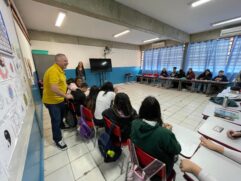 Prefeito Elzo de Souza (PL) participou da cerimônia de lançamento do Projeto Escola Interativa.