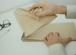 O levantamento foi realizado de forma virtual entre os dias 29 de novembro a 16 de dezembro de 2021 com 1.014 colaboradores