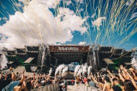 Após o período de isolamento social devido a pandemia de Covid-19, o festival foi responsável pela retomada da agenda de grandes shows do país em 2022..