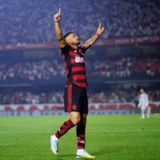 Flamengo abre boa vantagem e se vê cada vez mais perto da final da Copa do Brasil