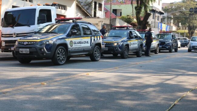Blitze foi realizada nesta quarta, em ação conjunta da CGM e Trânsito de Itapecerica da Serra