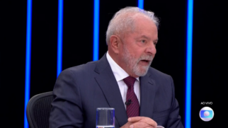 O petista afirmou ainda que seu adversário maior nesta eleição "roubou do povo brasileiro" o Dia da Independência, com comemorações que extrapolaram a festa cívica e resvalaram para um palanque eleitoral