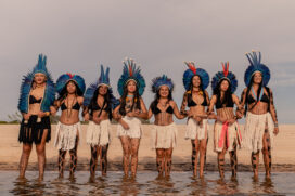 Primeiro grupo de carimbó de mulheres indígenas, As Suraras do T\