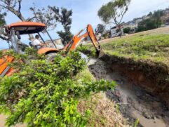 Novo maquinário para reforçar serviços de zeladoria pela cidade de Itapecerica da Serra.
