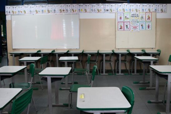 A Prefeitura de São Paulo abrirá nesta quarta-feira (31) um concurso para contratar 3.250 professores para a rede municipal de ensino.