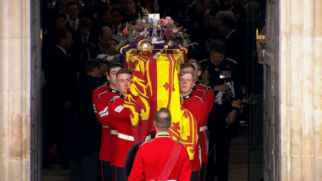 Funeral da rainha Elizabeth 2ª: após o funeral, caixão da rainha deixa Abadia de Westminster