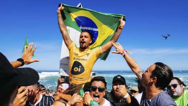 Na semana passada, na última quinta-feira, o atleta brasileiro Filipinho venceu a etapa da Califórnia e ficou com o título mundial do esporte
