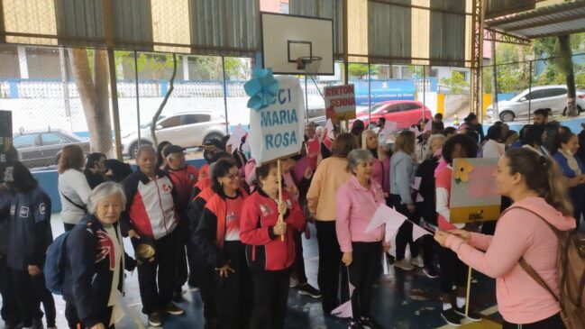 Abertura dos Jogos Municipais da Melhor Idade contou com a presença dos atletas, familiares e autoridades de Taboão da Serra