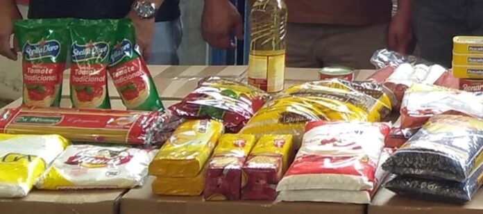 A cesta básica dos servidores de Embu das Artes está disponível para retirada a partir das 11h desta sexta (16) e assim permanecerá até dia a próxima quinta-feira (22)