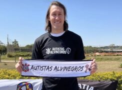 Capitão e grande ídolo da história do Corinthians, o goleiro Cássio abraçou o grupo "Autistas Alvinegros" e se dispôs a ajudar com o que puder
