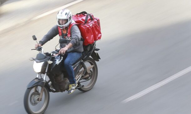 Motocicletas invadem a cidade de São Paulo