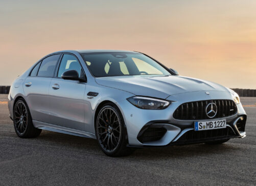 O princípio do "powertrain" do C63 S é igual ao da unidade de potência da principal categoria do automobilismo