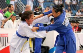 Atualmente, o judô é um esporte muito praticado no mundo por adultos e crianças, homens, mulheres e idosos.