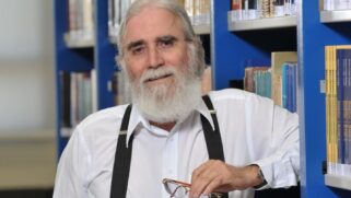 Laboratório de Interferência e Compatibilidade Eletromagnética passa a se chamar Prof. Dr. José Antônio Justino Ribeiro; homenagem acontecerá na terça-feira (04)