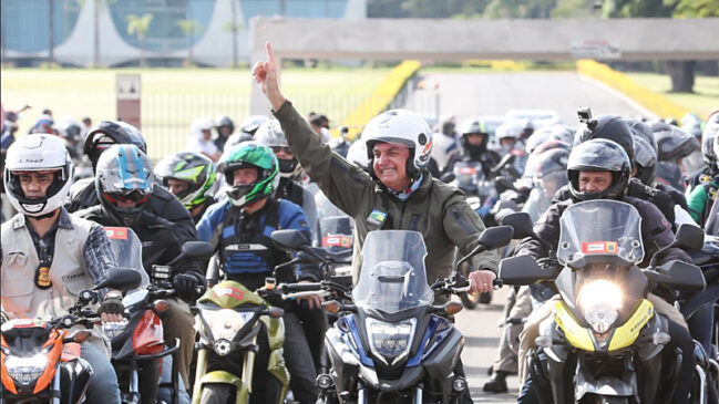 Bolsonaro vai participar de motociata na cidade de São Paulo neste sábado