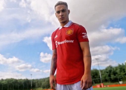 O atacante do Manchester United é investigado pela Polícia Civil de São Paulo