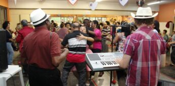 'Semana do Idoso' em Embu das Artes.