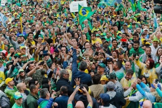 Tarcísio de Freitas, durante ato na Paulista